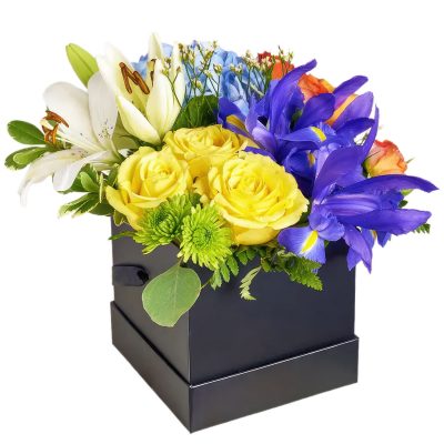 Цветы в коробке «Фантазии Флоры»
